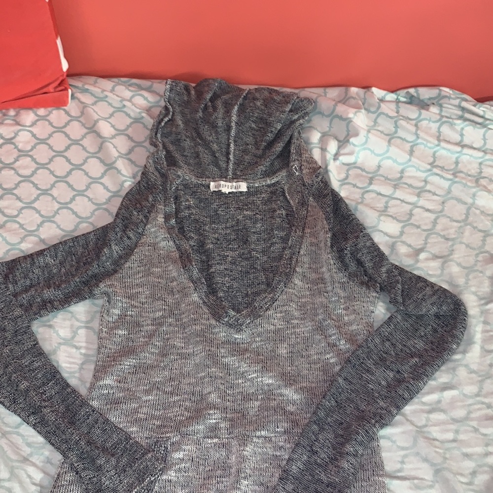 Navy and white knit sweater top - Picture 2 of 4